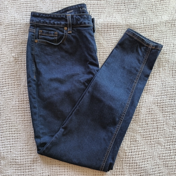 Lane Bryant dark blue skinny jeans size 16 regular - Picture 4 of 5